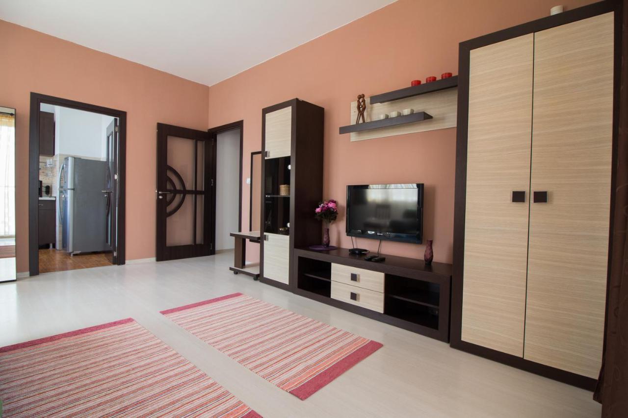 Apartamento Sweet House Arad Exterior foto